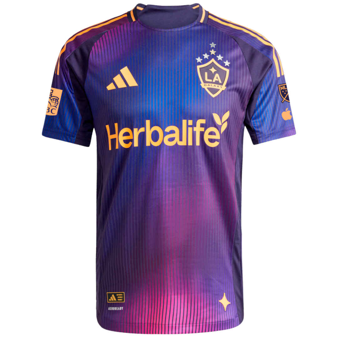 Up to 70% off Soccer Clearance Sale at Fanatics