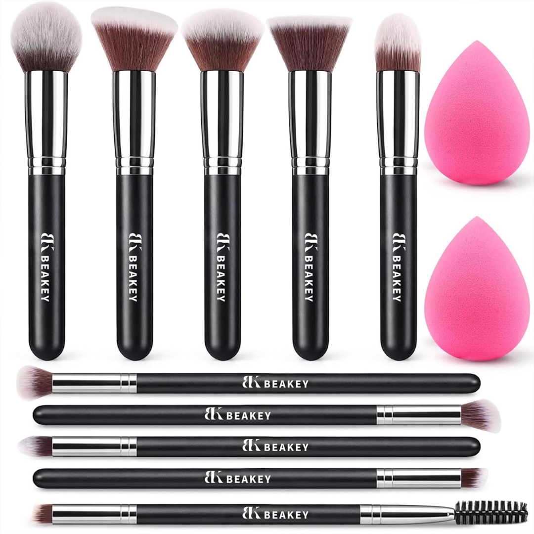 12-Piece Beakey Makeup Brush Set W/ Sponge & Cleaner
