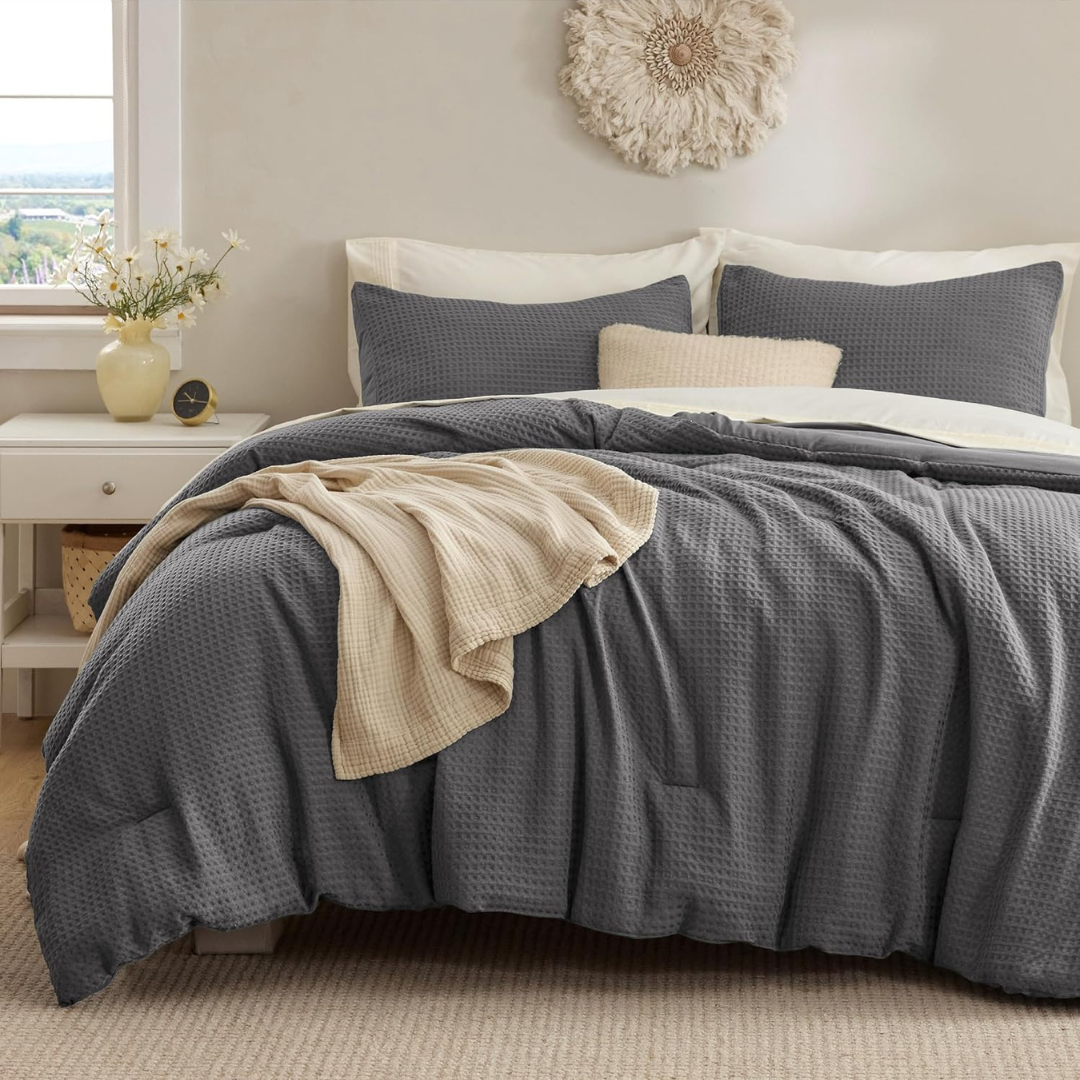68" X 88" Bedsure 2-Pieces Twin Size Soft & Breathable Waffle Comforter Set