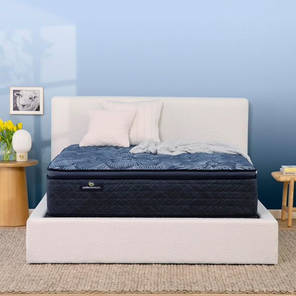 Serta Perfect Sleeper Ultimate 14.5" Queen Size Cooling Gel Memory Foam Mattress