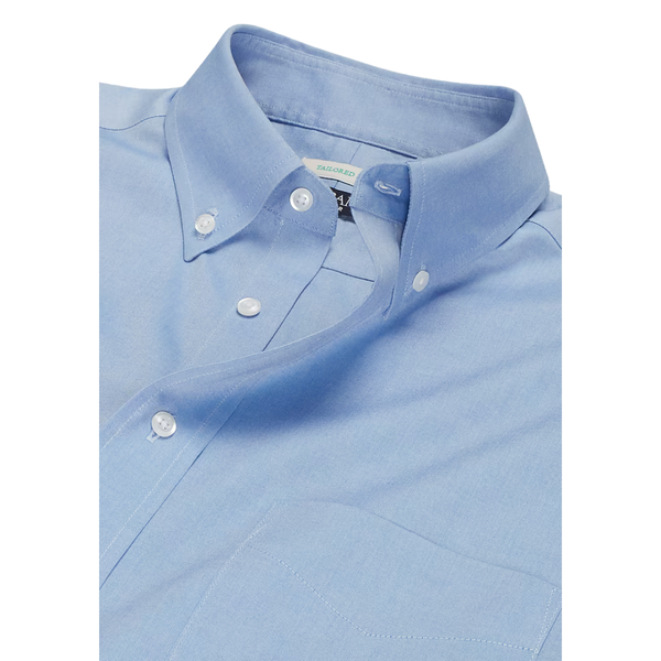 Traveler Collection Tailored Fit Button-Down Collar Dress Shirt