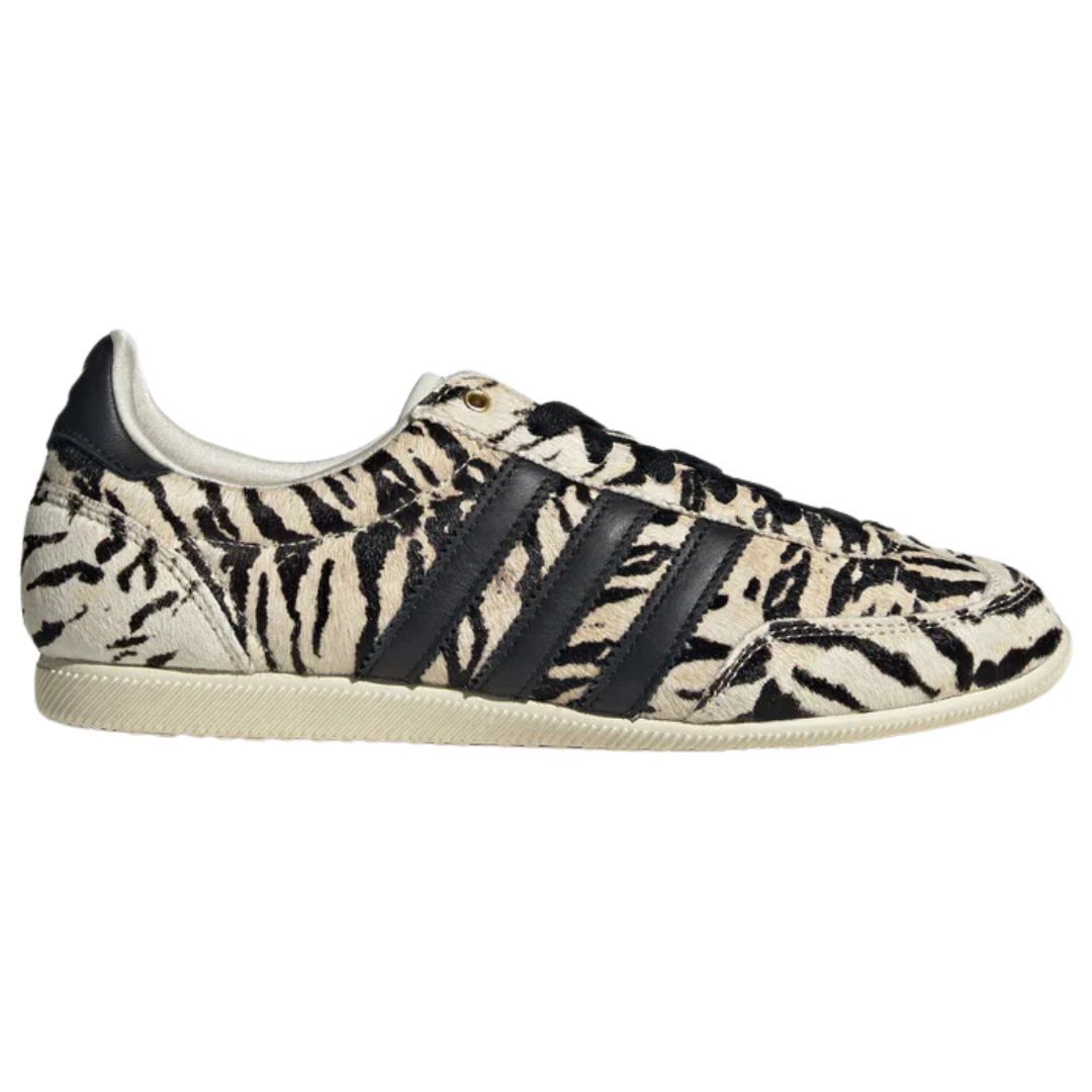 adidas Women's Signature 3-Stripes Japan Athletic Shoes