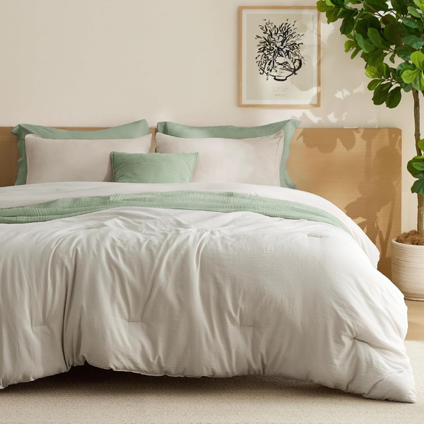 3-Piece Bedsure All Seasons Comforter Set (Beige)