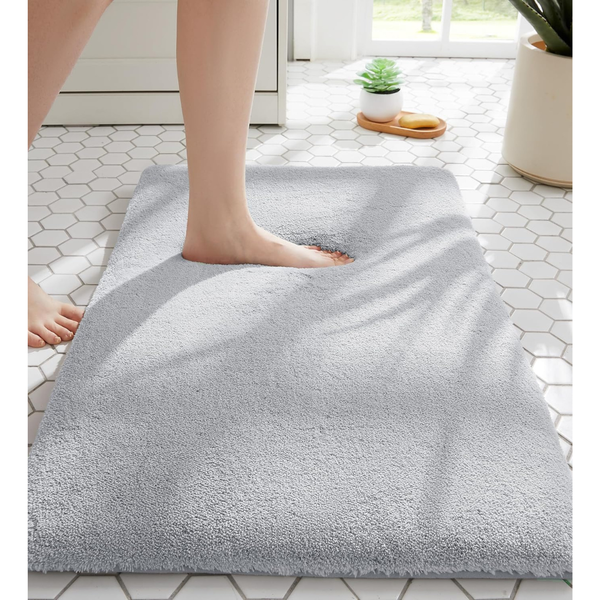 17" X 24" Non-Slip Quick Dry Faux Fur Memory Foam Bath Mat
