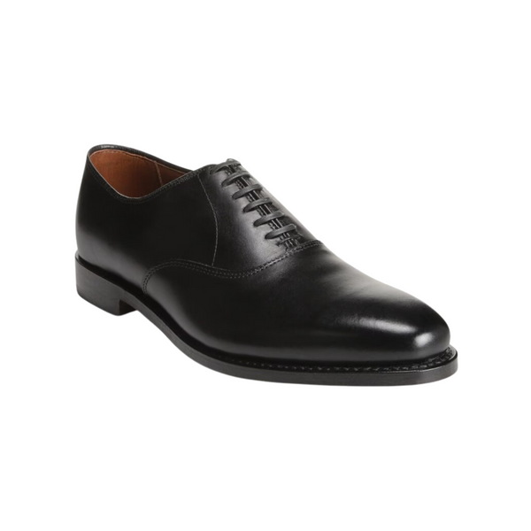 Hasta 40% de descuento en zapatos Allen Edmonds