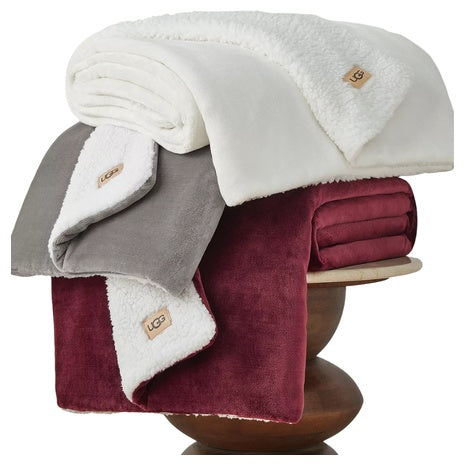 UGG Throws Blankets