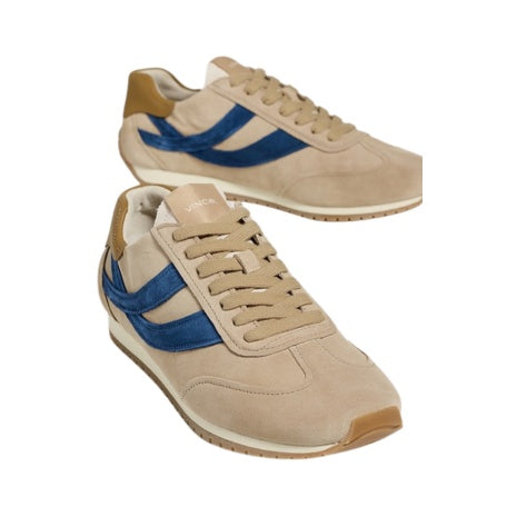 Oasis Runner Sneakers