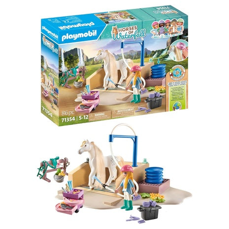 Playmobil Horses of Waterfall Washing Station with Isabella and Lioness