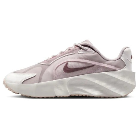 Nike Aura Edge Women's Shoes