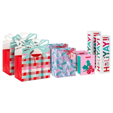 8 Assorted Hallmark Holiday Gift Bags