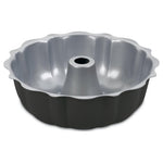 Cuisinart Chef's Classic Nonstick Bakeware 9-1/2-Inch Fluted Cake Pan