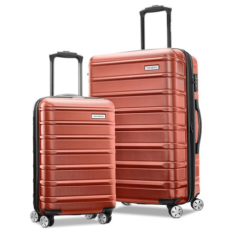 Up To 55% Off On Luggage Sets At Amazon