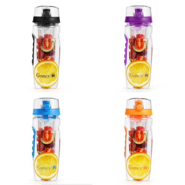 Botella de agua con infusor de frutas.