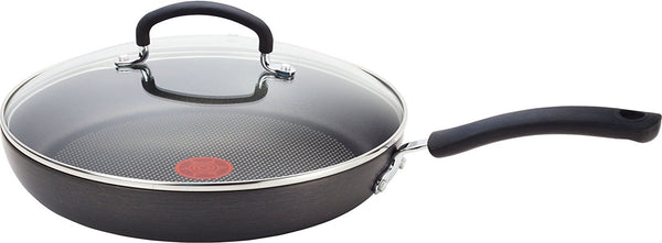 Sartén antiadherente de titanio anodizado duro T-fal Ultimate de 10" con tapa
