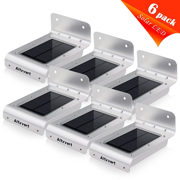 Paquete de 6 luces solares LED para exteriores.