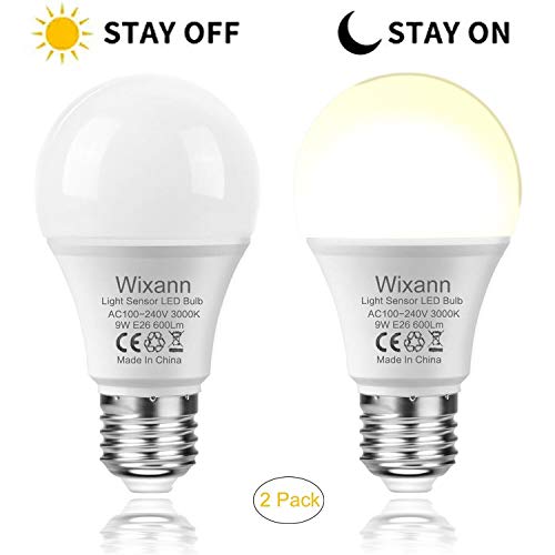 Pack Of 2 Dusk to Dawn LED Ligh Bulbs With Sensors