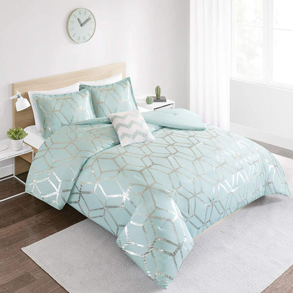 Save 25% on Comforters and Heated Wraps