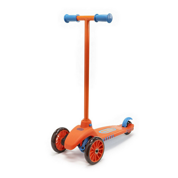 Little Tikes se inclina para girar el scooter