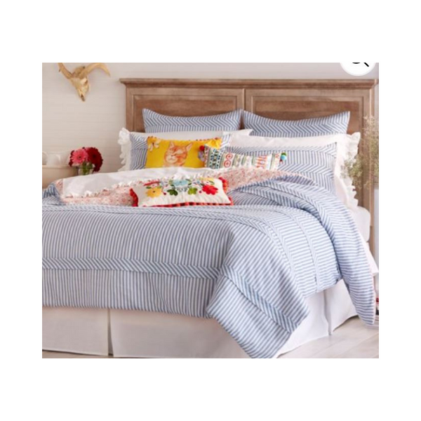The Pioneer Women Quilt or Comforter (various designs)