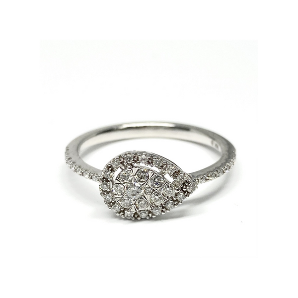 Precioso anillo en racimo de diamantes en forma de pera en oro blanco macizo