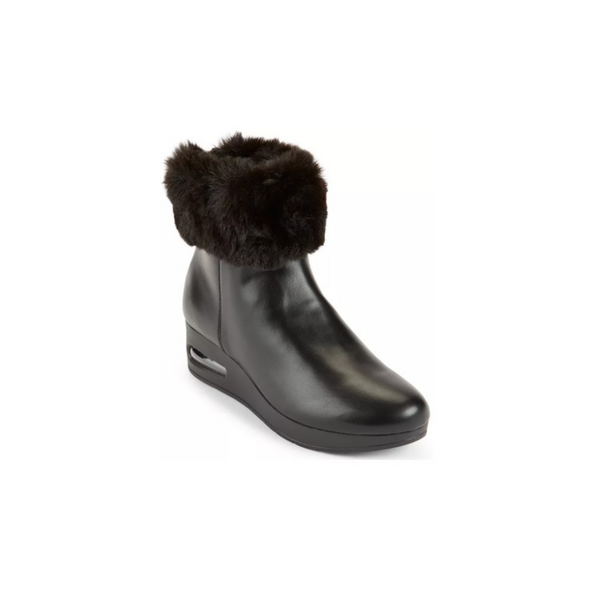 Guess, DKNY, Calvin Klein And More Women's Designer Boots On Sale