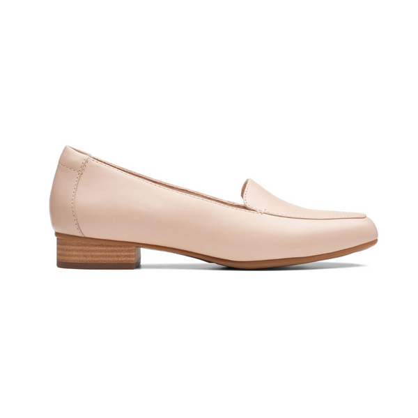 Grandes ahorros en zapatos Clarks para hombres y mujeres