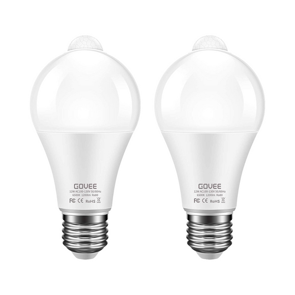 Govee Bombilla LED con sensor de movimiento de atardecer a amanecer equivalente a 12 W y 100 W