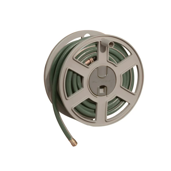 Carrete de manguera de resina montado en Sidewinder Suncast de 100 pies