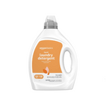 Detergente líquido concentrado para ropa Amazon Basics de 110 cargas (3 variaciones)