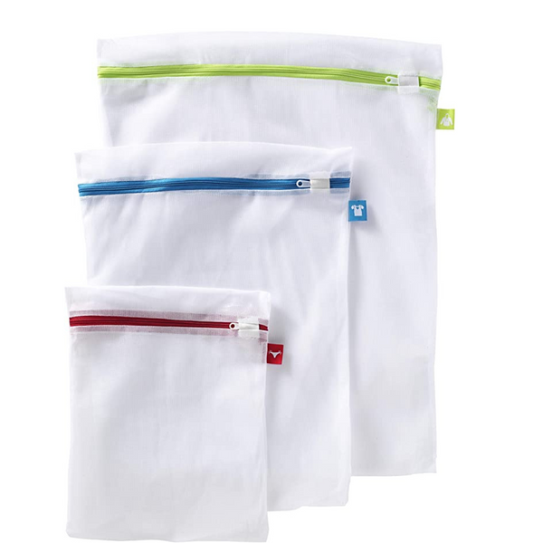 3 Piece Set Of Whitmor Color Coded Zippered Mesh Wash Bags