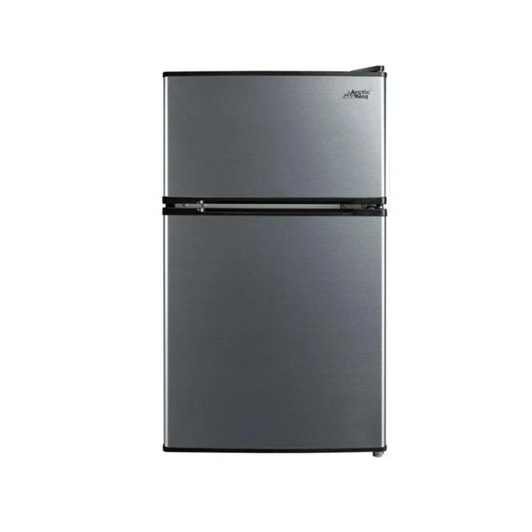 Refrigerador compacto Arctic King de dos puertas y congelador de 3,2 pies cúbicos