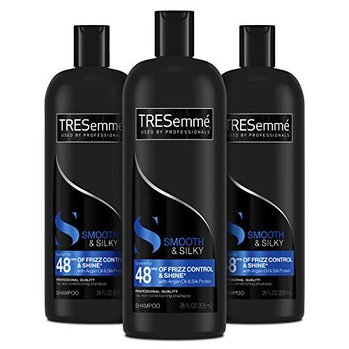 3 botellas de champú TRESemmé